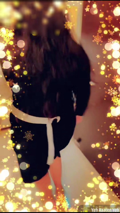 My Girlfriend was dressing in hotel room with Client