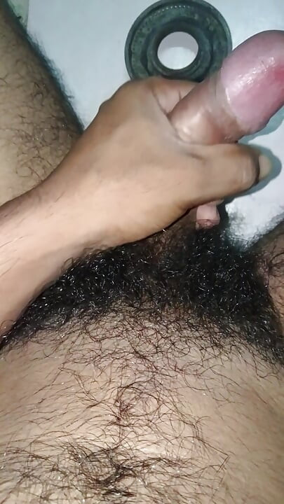 Aku menggunakan kompor gas
