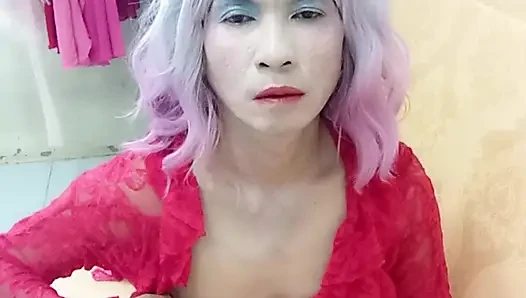 Transgender Oanh Le wears sexy clothes porn selfie with a homemade cuff