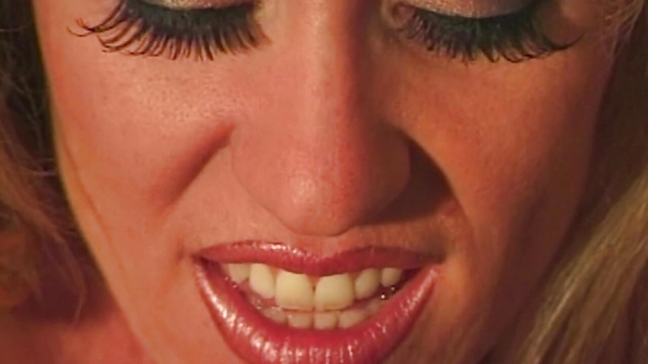 Verlangen überschreitet jede Grenze in einer hemmungslosen