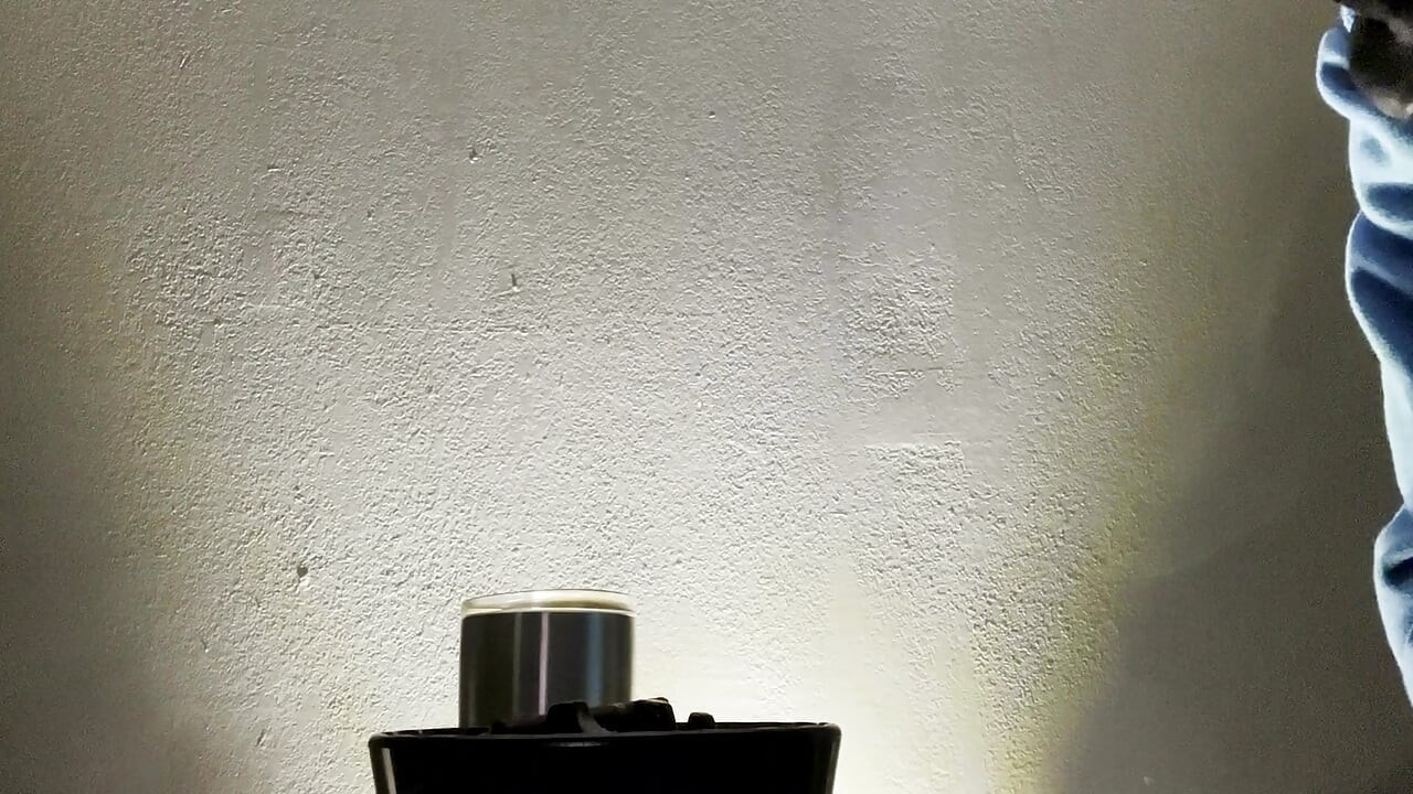 MY DIRTY ASHTRAY MORE 120 MENTHOLS IN MY HOTEL ROOM