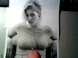 Cum haraç için rosamund pike