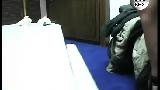 Tante seksi eropa di ruangan casting bokep pertamanya