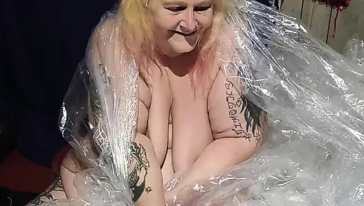 Memek becekku dientot habis-habisan sampai muncrat