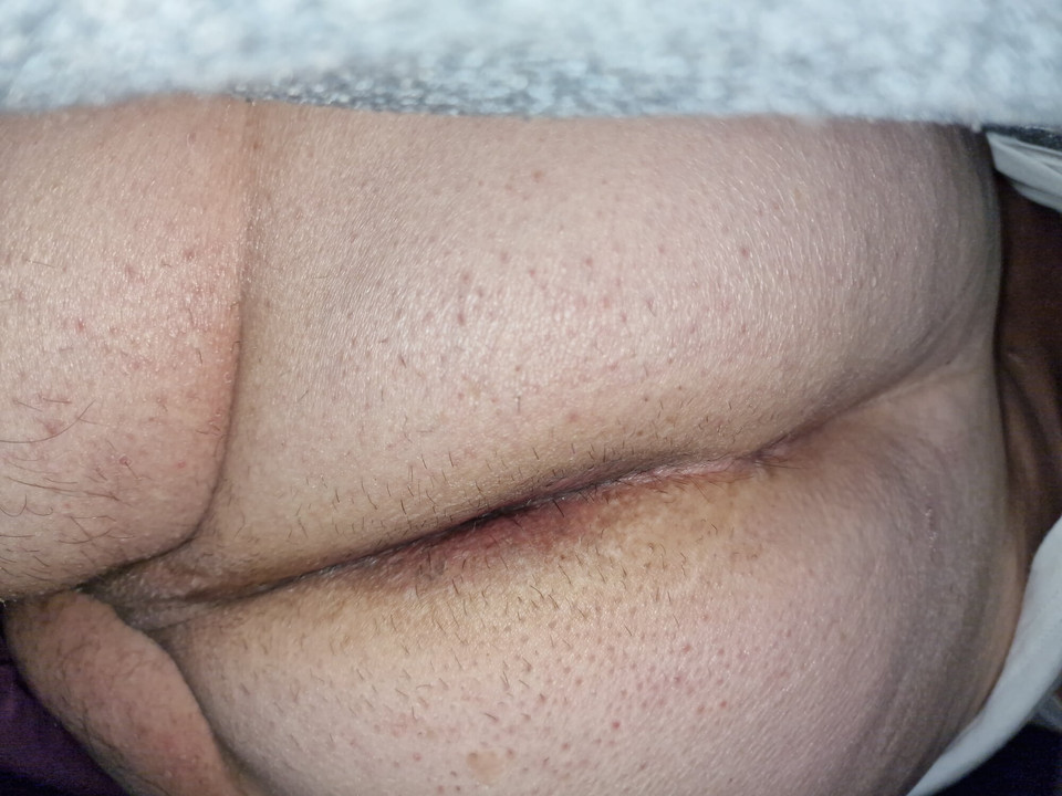 Pounding my big ass with my favorite plug