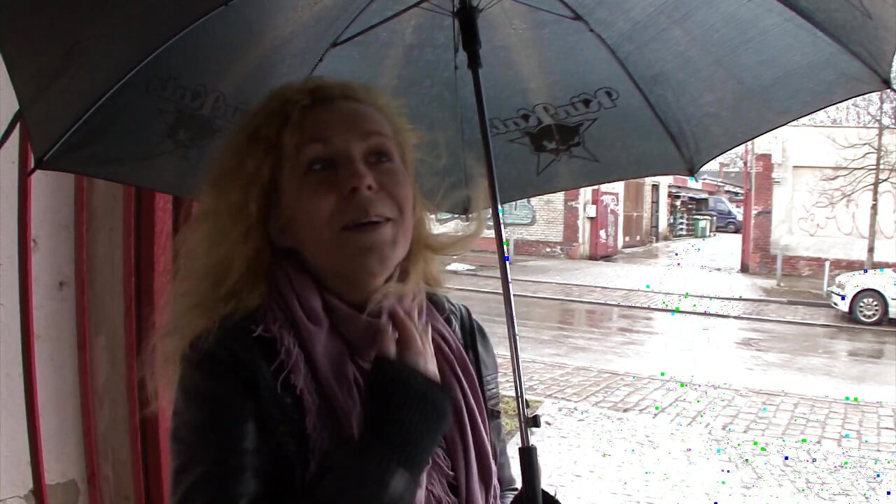 Seks hot di meja biliar