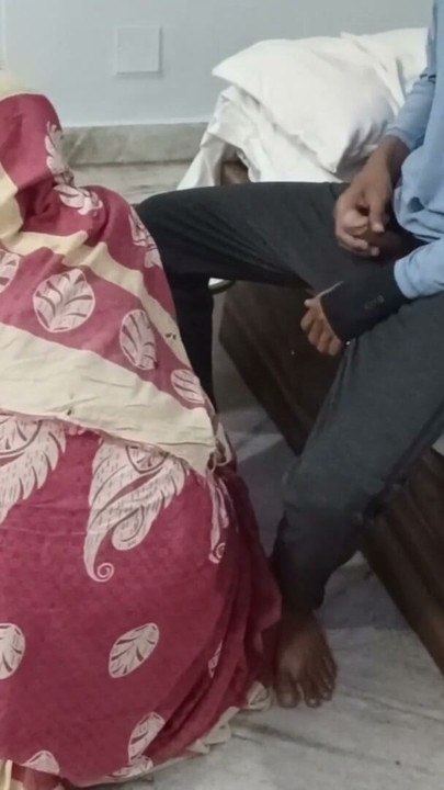 Kabita kamwali pochha marte hue malik se akhir hi chud gaiie gand main | Clip 1