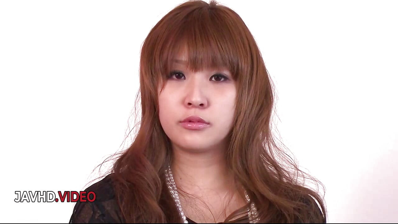 Rinka Aiuchis Asian charm delivers intense pleasure in hot orgy action