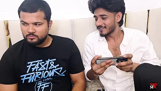 Video seks hardcore teman cowok india dientot habis-habisan