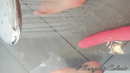 Meine kleinen füße mit dildo in der dusche, WICHsanleitung