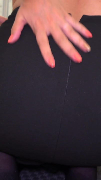 Business Woman Reducing Stress Masturbation N Nylon Ripping