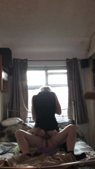 Builder needed pussy