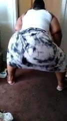 Bbw twerking