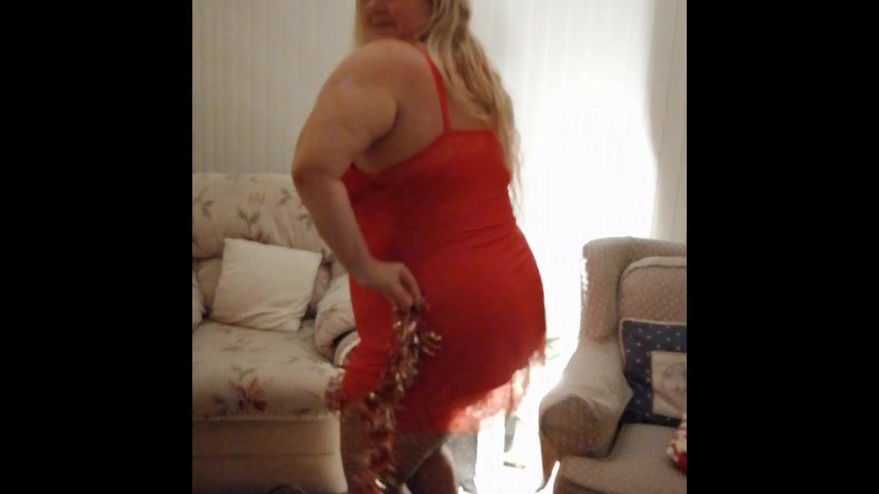 Zatřeste tím zadkem, ukazte ten zadek - velký zadek blonďaté bbw