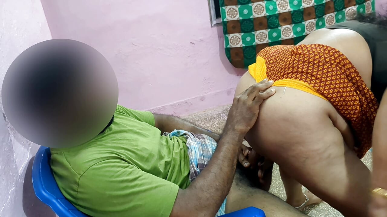 While I was sitting, Aunty brought me water to drink. I tried to touch her vagina. Hot and spicy sex.