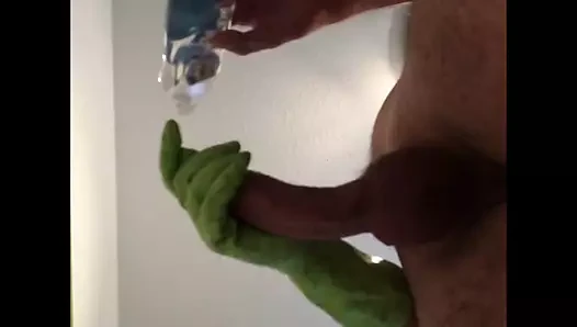 Alttan eldivenli cumshot
