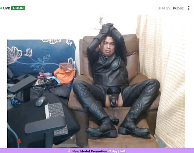 Kožni doggy gay
