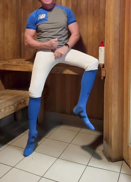 Alpha fun in the sauna with JockDad87 part 7