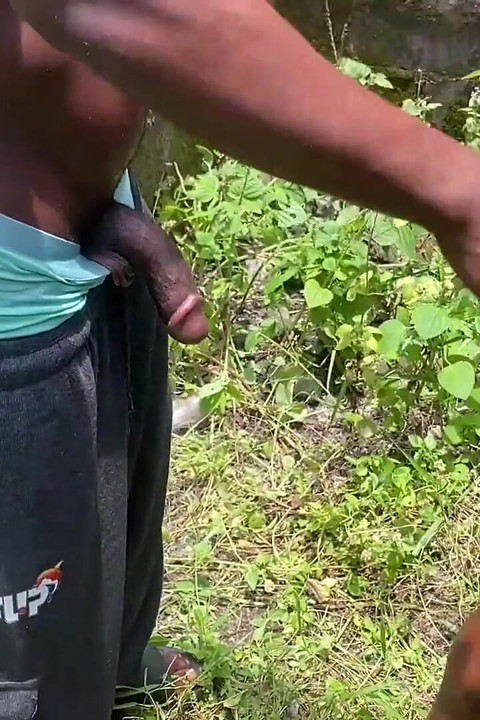 Thug Fucks Babe Hardcore in Uncompleted Building Site