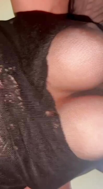 Sise moje tajnice poskakuju
