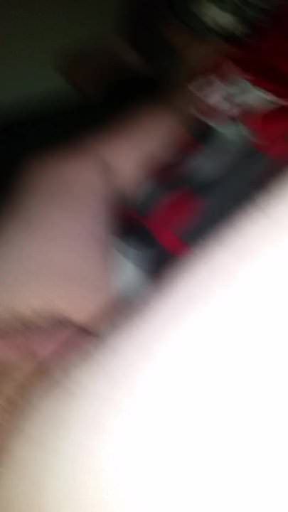 Hand job from my bbw with cumshot.