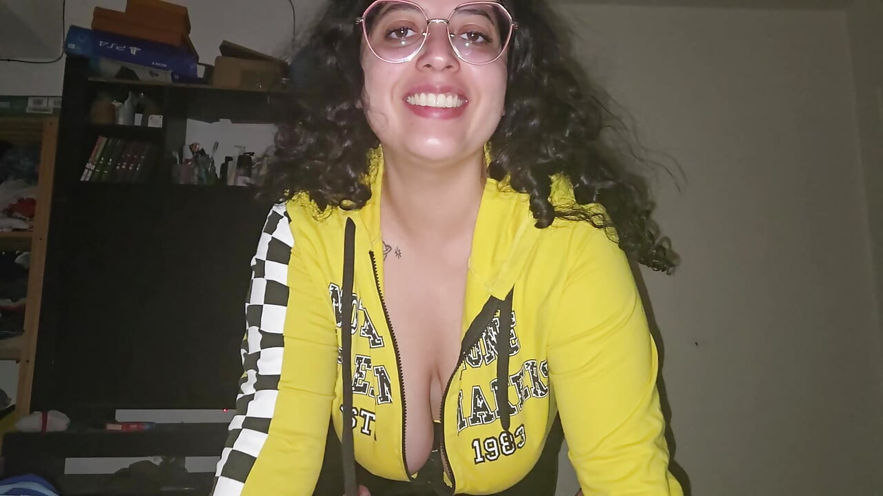 It's cold and BabyLuna939 comes to warm you up by sucking Eddie Queens' dick in this new POV where every last drop of cum 1