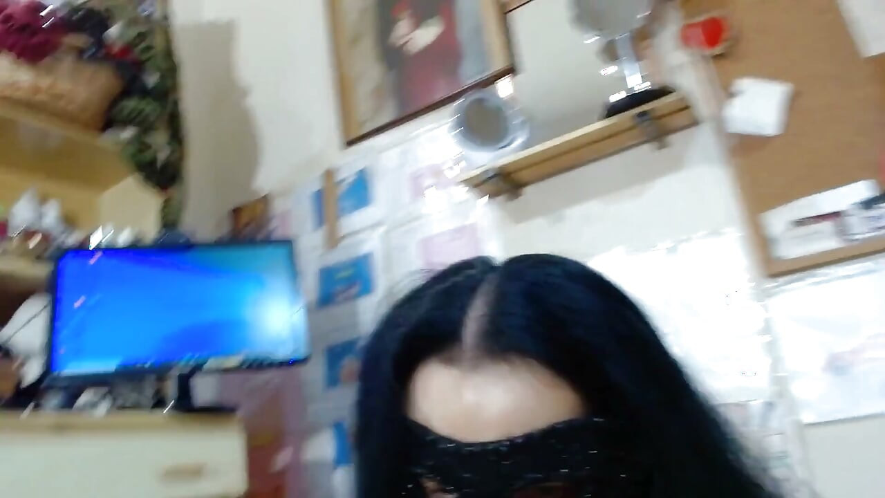 İki penis vajinada, biri poposunda vs.
