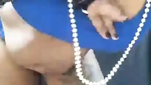 Sonam и дилдо, часть 2