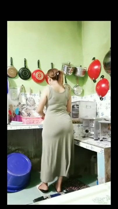 My wife arab