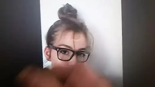 Seksi kız boşalıyor