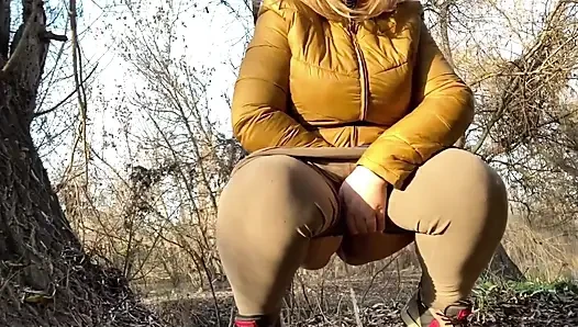 Wet Pussy of a Mature MILF Squatting and Peeing