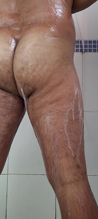 The atmosphere heated up... Come to the bath with me!