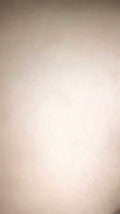 下課後，我的女朋友變得非常饑渴和放蕩，我們最終發生了性關係，我射在她的屁股裡。 | 短片 1