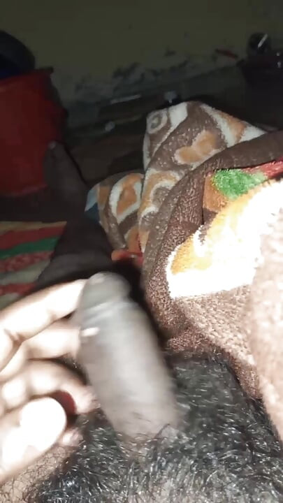 I'm using my hand to get the cum out of my dick