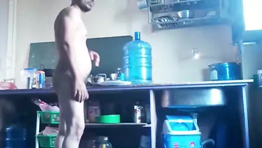 Baba sert mastürbasyon yapıyor