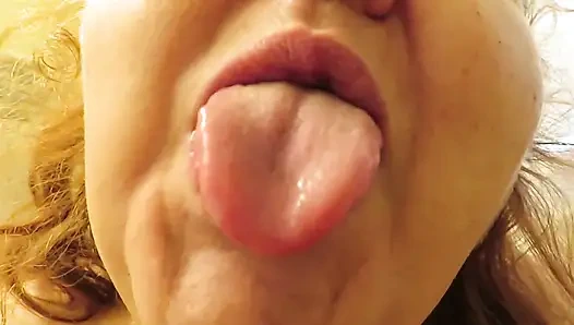 I own you with my tongue slave