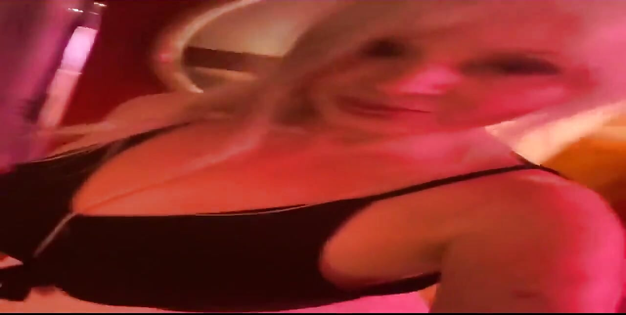 704088638501167105.mp4