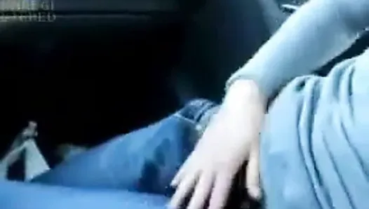 Best Girlfriend Ever!!! Gives Blowjob in Car!!!