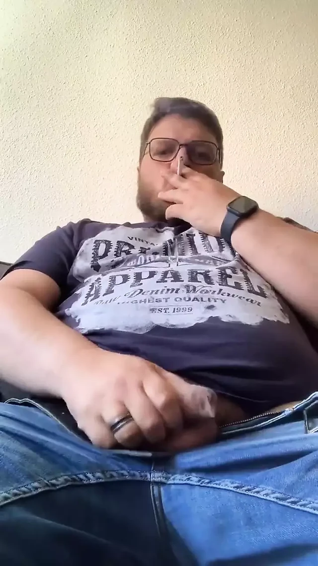 Bear Smoking and Handjob