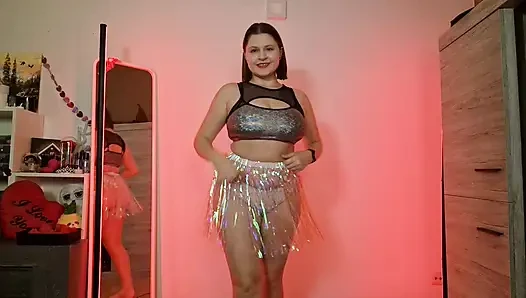 Mini skirt haul - shiny silver, sparkly tinsel, transparent blue dan fluffy tutu