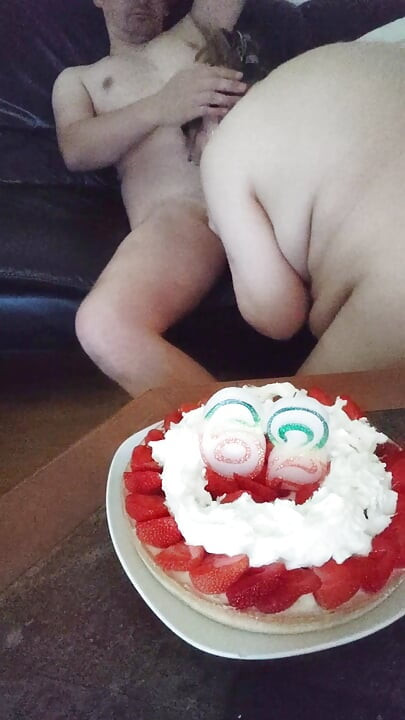 Geburtstag einer sehr schmutzigen Oma, 62 Jahre alt.