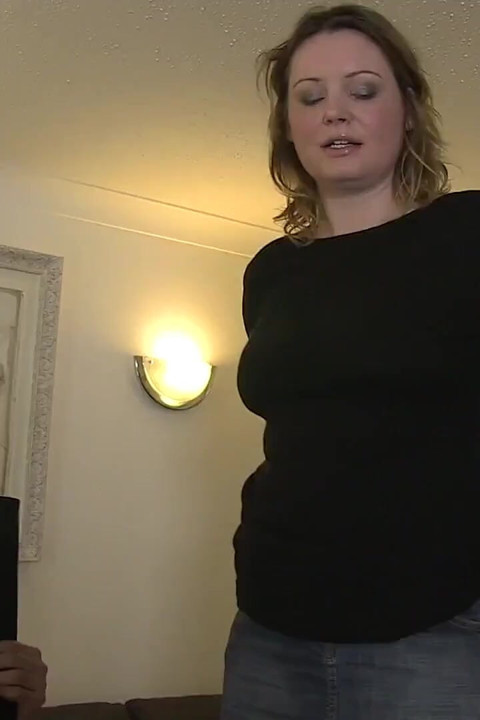 Üvey anne, derslerimde bana yardım et