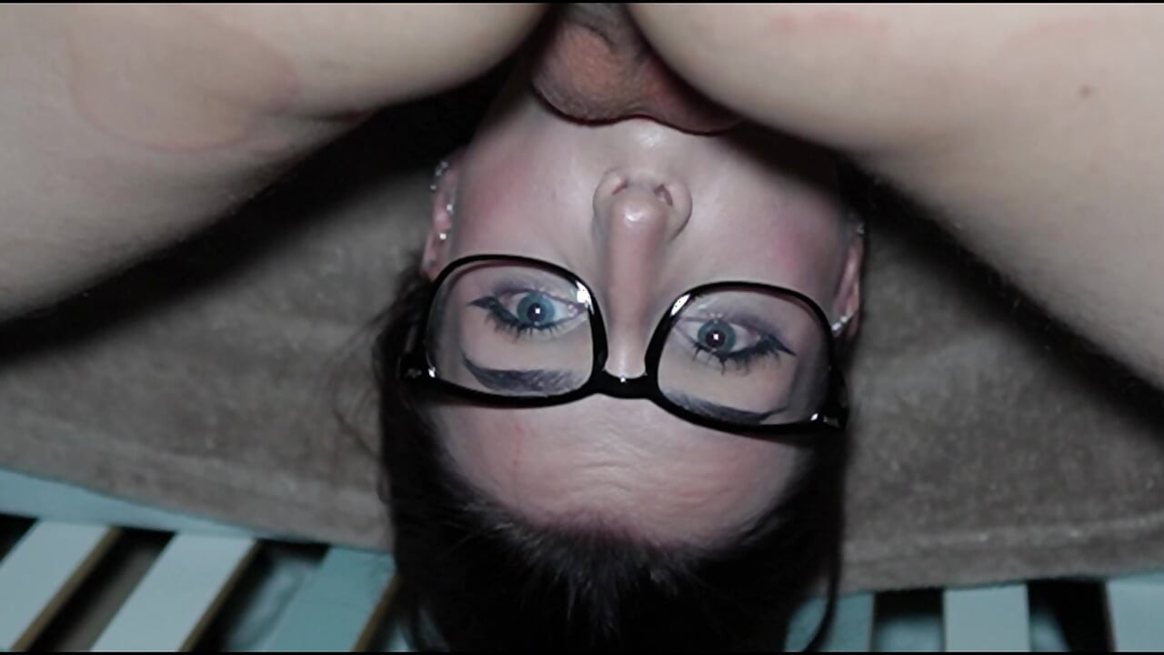 Stepsister Catches Her Stepbrother While He’s Jerking Off, and She Helps Him with Her Mouth.