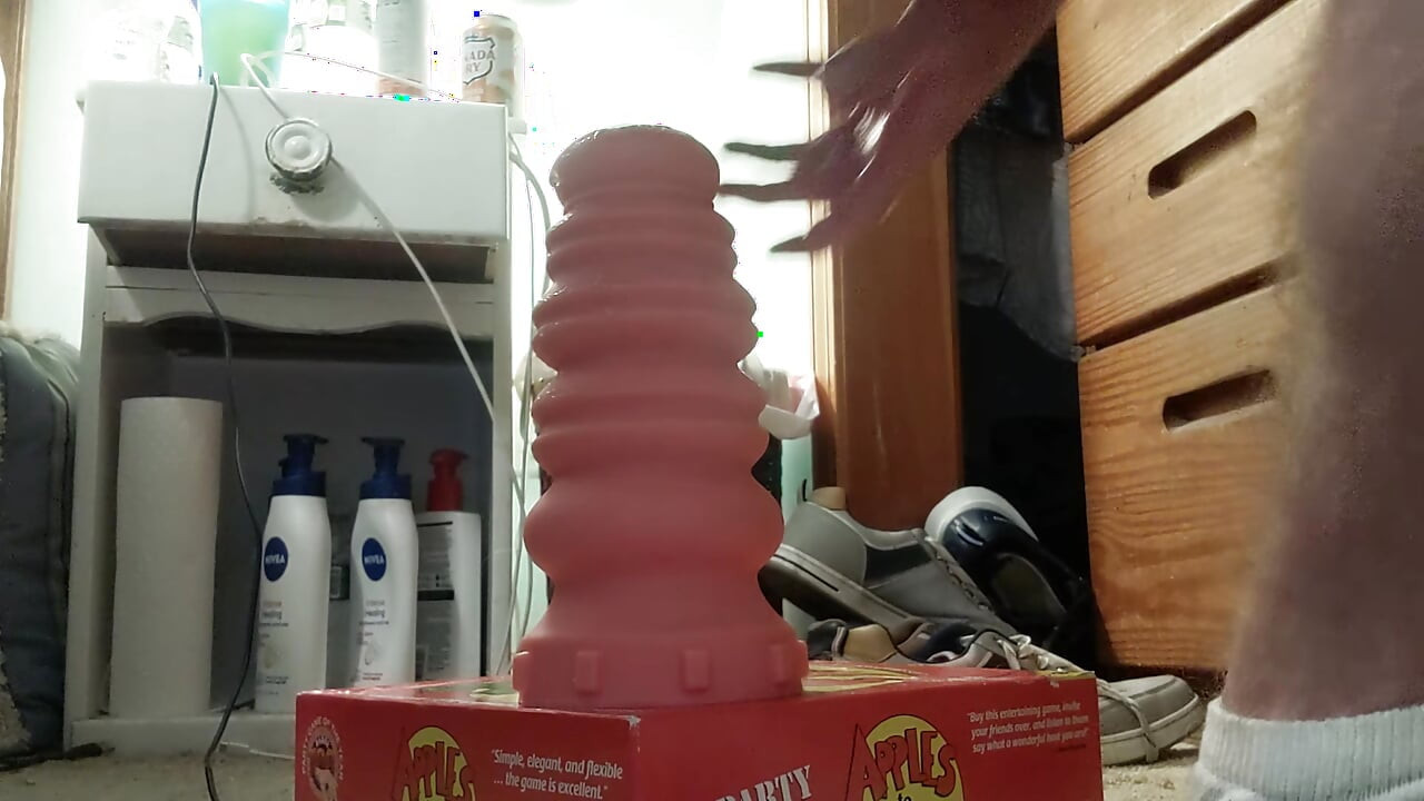 Tyler Durden with huge anal dildo Macaroon