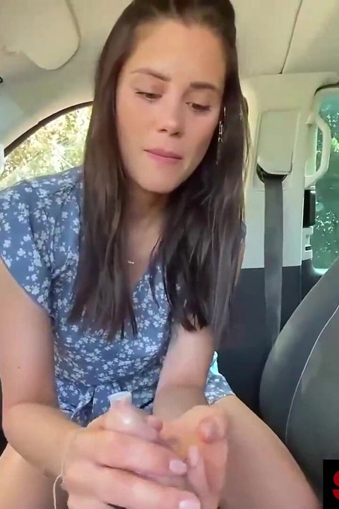 Streetfuck Little Caprice Fucks a Stranger