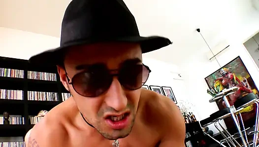 Экстремальные шлюшки, полный DVD