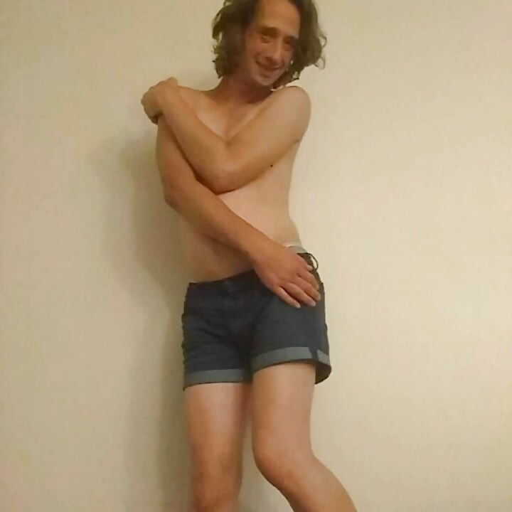 Nude Self-posing 2