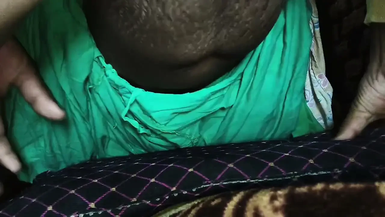Indian desy wife anal chuday