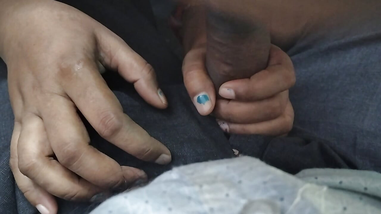 Девушка дези наслаждается со сводным братом