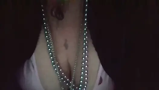 Ateşli pembe dildo anal seks büyük götlü yaşlı memeler